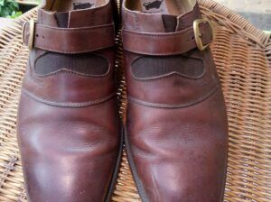 Sepatu pantofel Braun Buffel